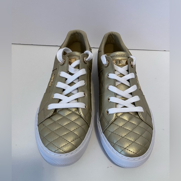 Guess Women’s Loven Sneakers, Gold w White Laceups, Quilted, Size 11 M, NWOT - Picture 3 of 10